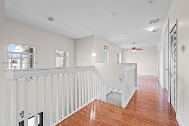 Building Photo - 6423 SW 162nd Path