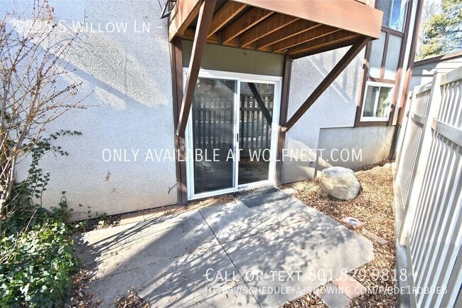 Building Photo - 5525 S Willow Ln