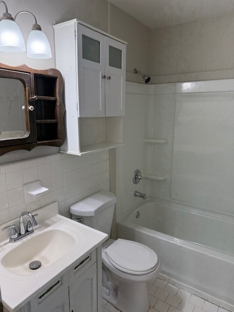 Building Photo - 3BR/1BA with all utilities included and 1-...