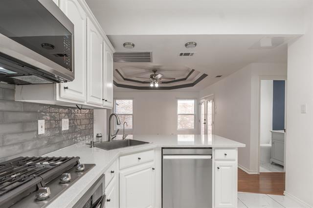 Building Photo - 4013 Denham Way