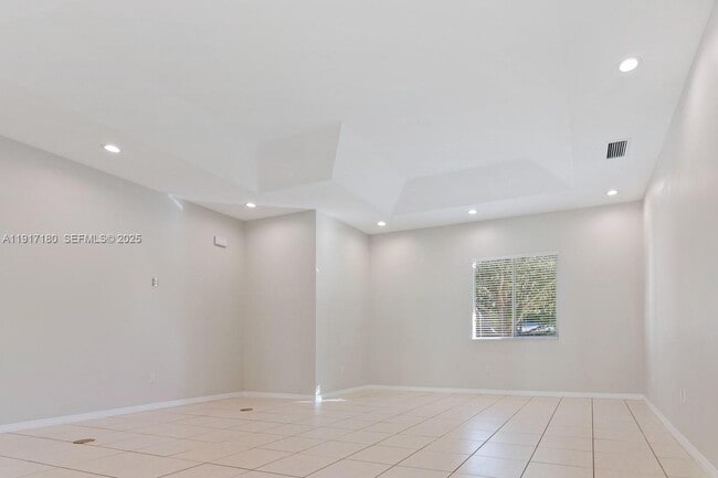 Building Photo - 8365 SW 131st St