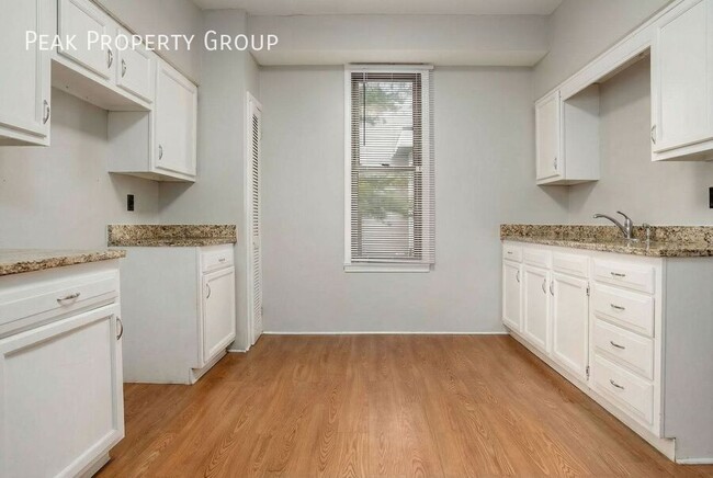 Building Photo - 45 McMillen Ave