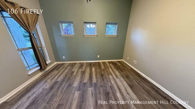 Building Photo - 106 Firefly-
