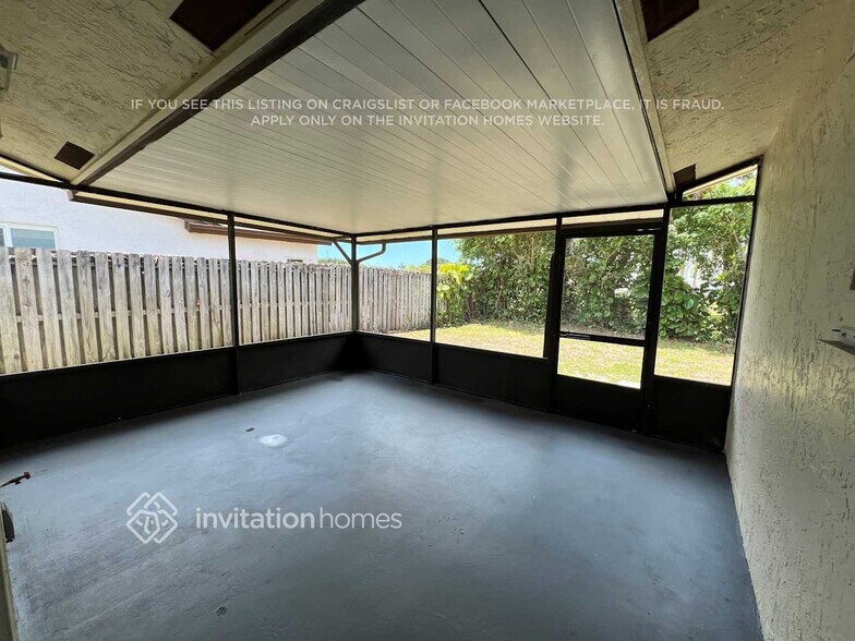 Building Photo - 9316 NW 53rd St