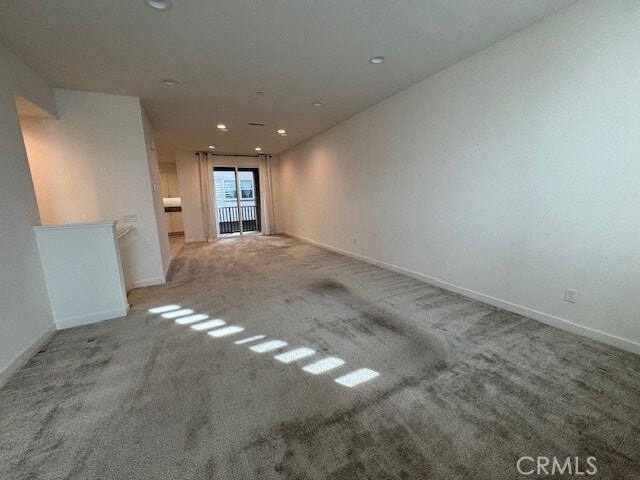 Building Photo - 9 Sanctuary Ln