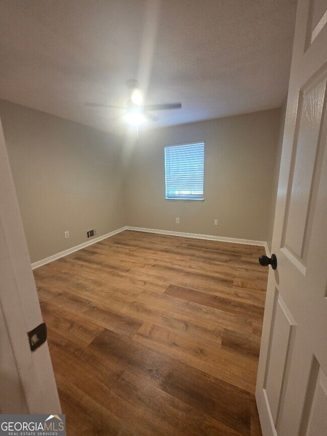 Building Photo - 3541 Santa Leta Dr
