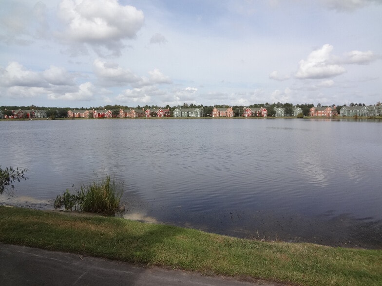 Building Photo - 9664 Lake Chase Island Way