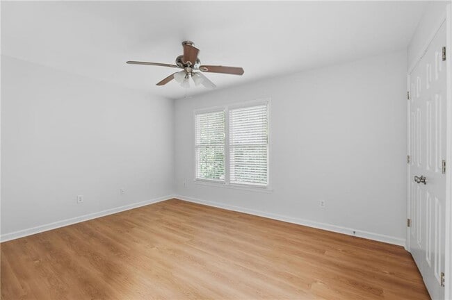 Building Photo - 620 Brook Landing Ct