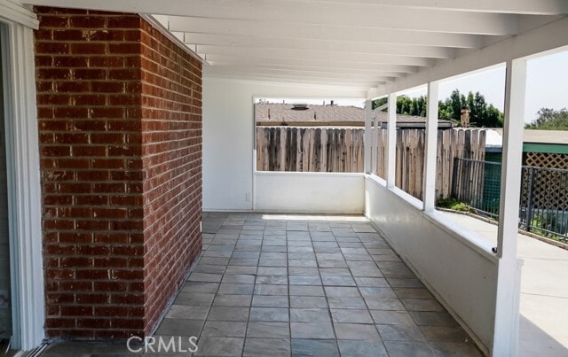 Building Photo - 475 Cliff Dr