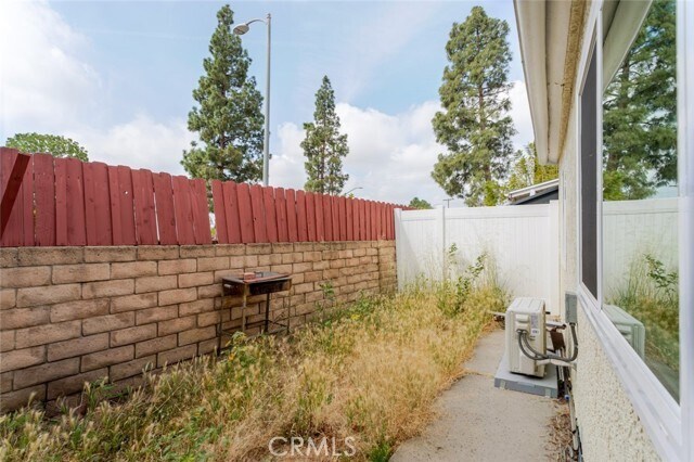 Building Photo - 20473 Shamrock Pl