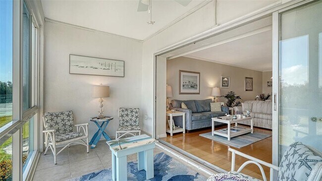 Building Photo - 3330 Gulf of Mexico Dr