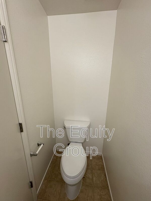 Building Photo - 4247 S Cindy Ct