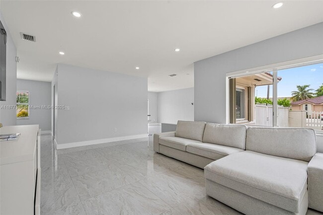 Building Photo - 11380 SW 180th St