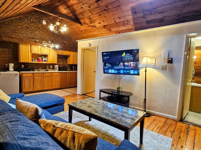 Building Photo - 88 Madison Ave