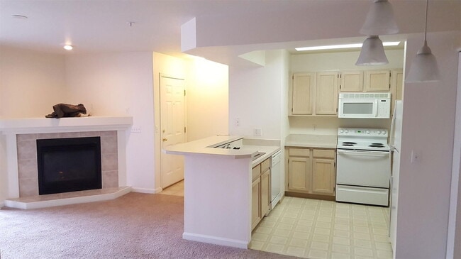 Building Photo - 4545 Wheaton Dr
