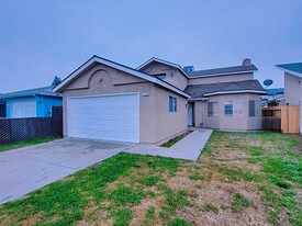 Building Photo - 4109 W Cornell Ave