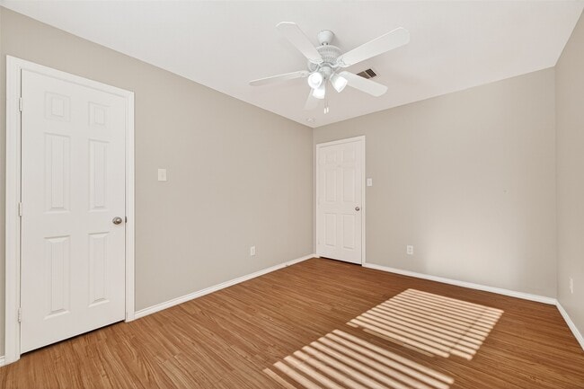 Building Photo - 16715 Red Falls Cir