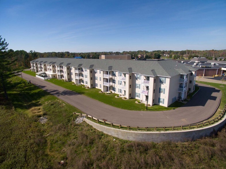 Glenwood Square Senior Apartments Twinsburg, OH