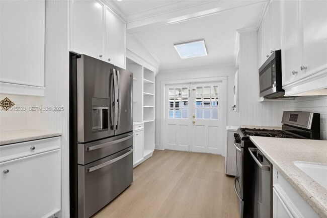 Building Photo - 123 N Ocean Breeze