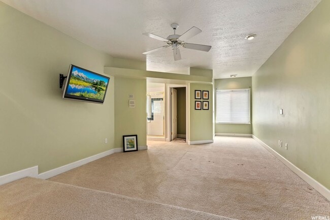 Building Photo - Huge Jordan Canal Rd Home on Half Acre Pro...