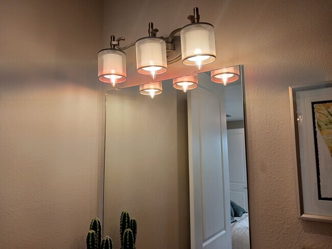 Building Photo - Here is your chance to live in Model Home!...