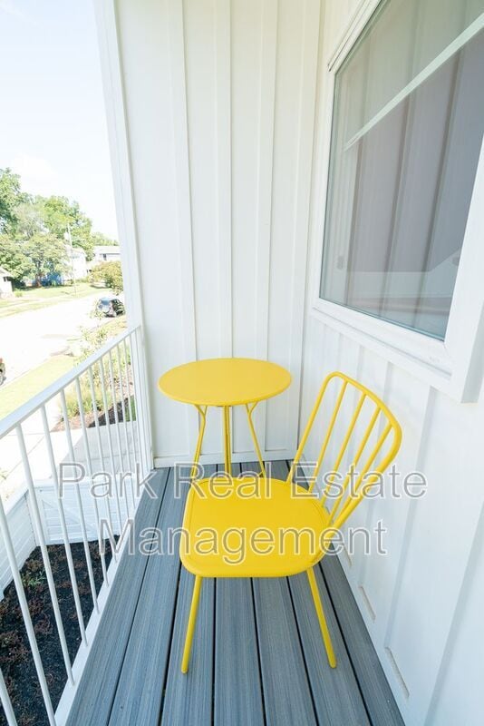 Building Photo - 901 E Edenton St