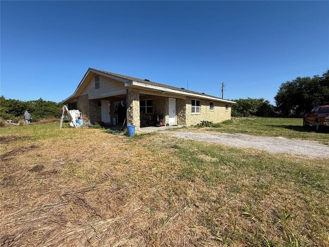 Building Photo - 2122 Gulf City Rd