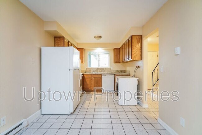 Building Photo - 17358 SW Merlo Rd