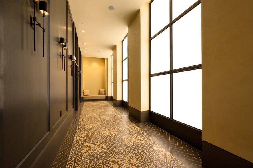 Building Photo - 810 O St NW