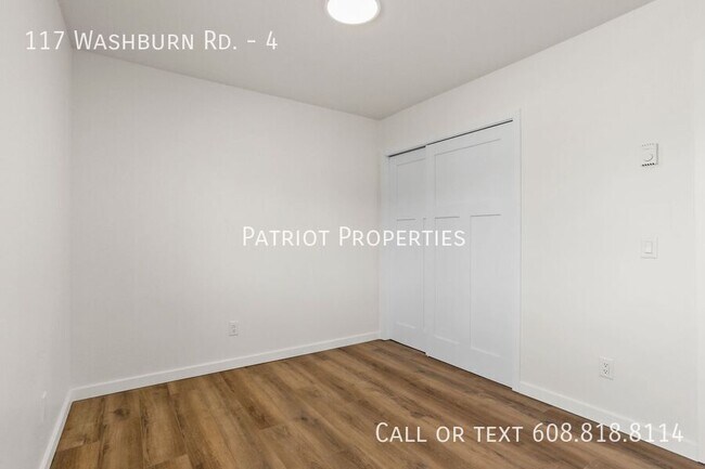 Building Photo - 117 Washburn Rd