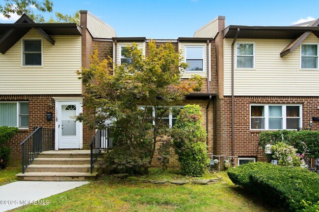 Building Photo - 1334 Sabrina Ct