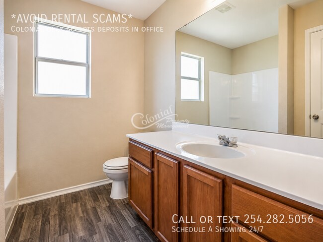 Building Photo - 5401 Lauren Lea Dr