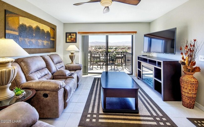 Building Photo - Long Term Furnished Condo