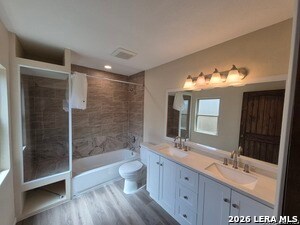 Building Photo - 4018 Sunrise Cove Dr