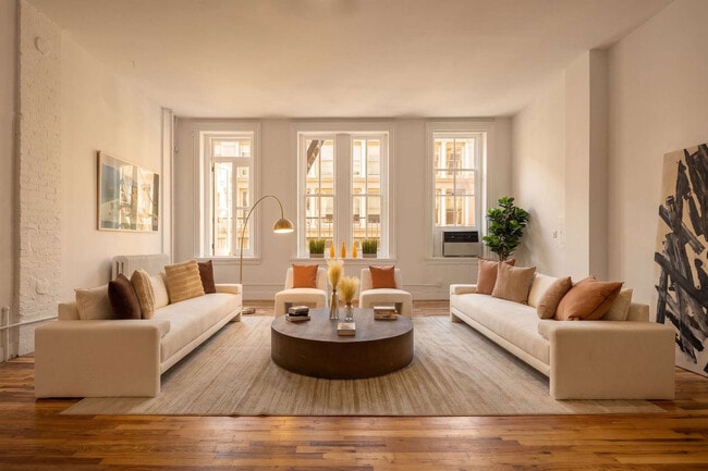 Building Photo - 508 Broadway