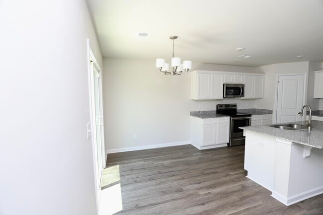 Building Photo - 463 N High Duck Trail