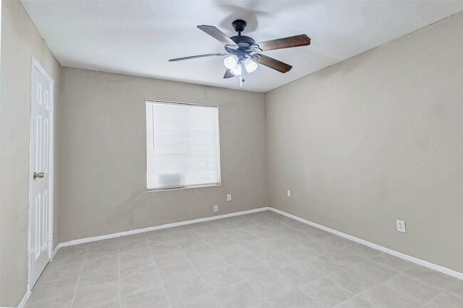 Building Photo - 12527 Ashford Meadow Dr