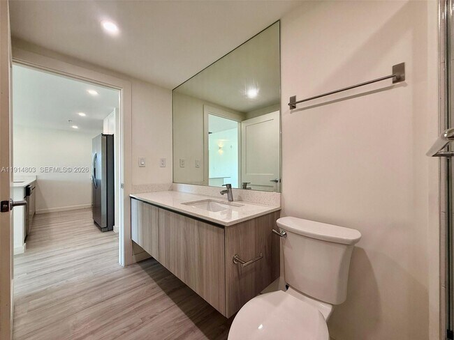 Building Photo - 2285 SW 27th St