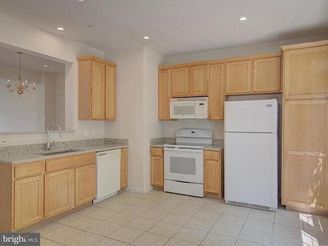 Building Photo - 13013 Cordelia Ct