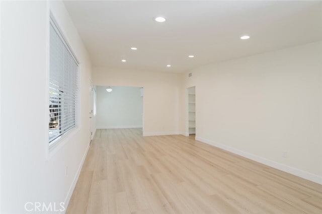 Building Photo - 16404 Donmetz St