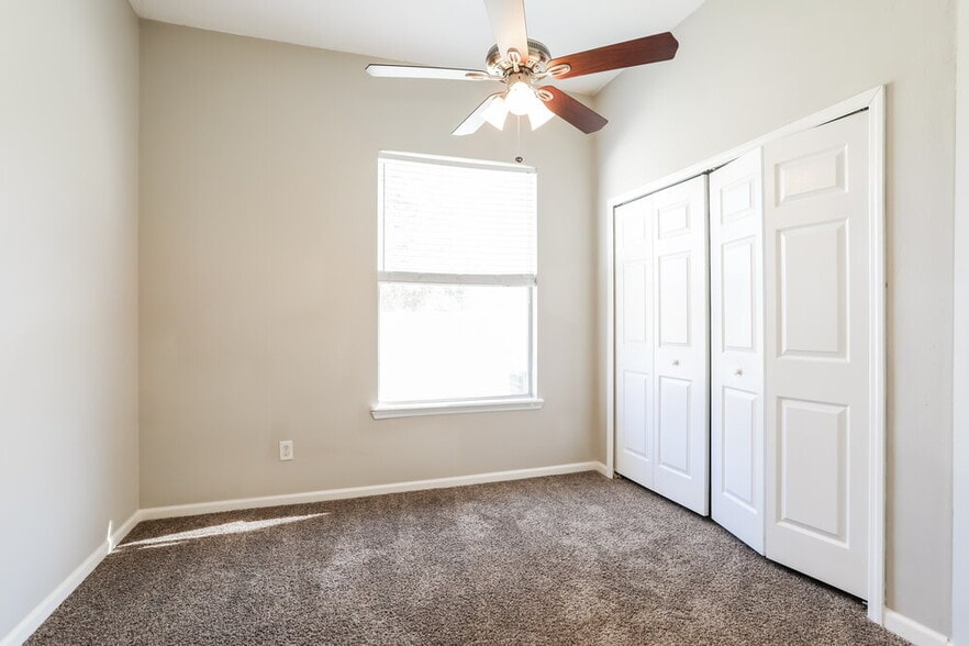 Building Photo - 2867 Spoonbill Trail