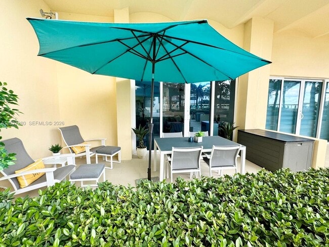 Building Photo - 2501 S Ocean Dr