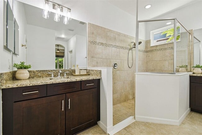 Building Photo - 9264 Bella Vita Cir