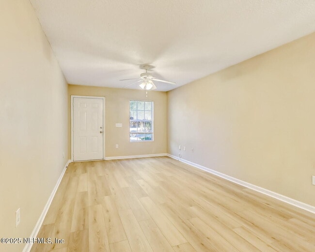 Building Photo - 8448 Kona Ave