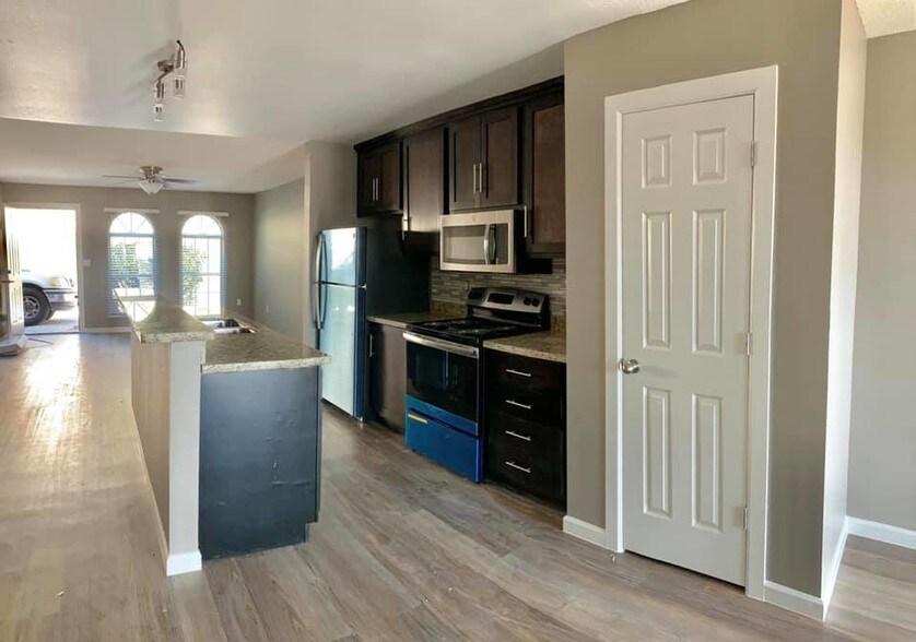 High Vista El Paso, TX Apartment Finder