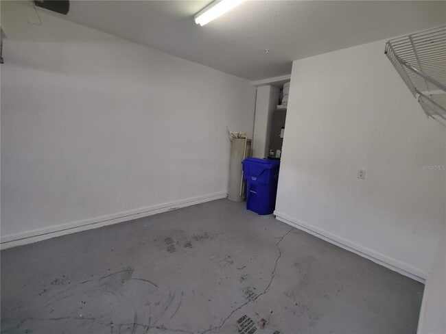 Building Photo - 2980 Ashland Ln S