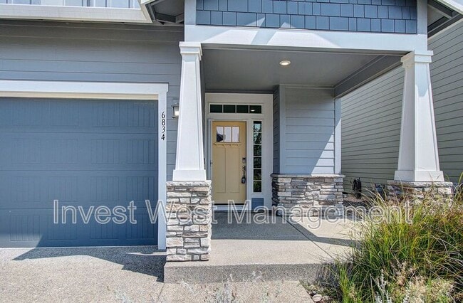 Building Photo - 6834 N 89th Loop