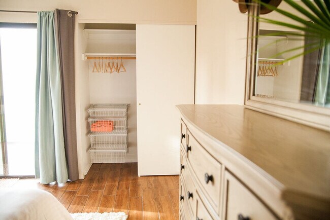 Building Photo - 7607 E Callisto Cir