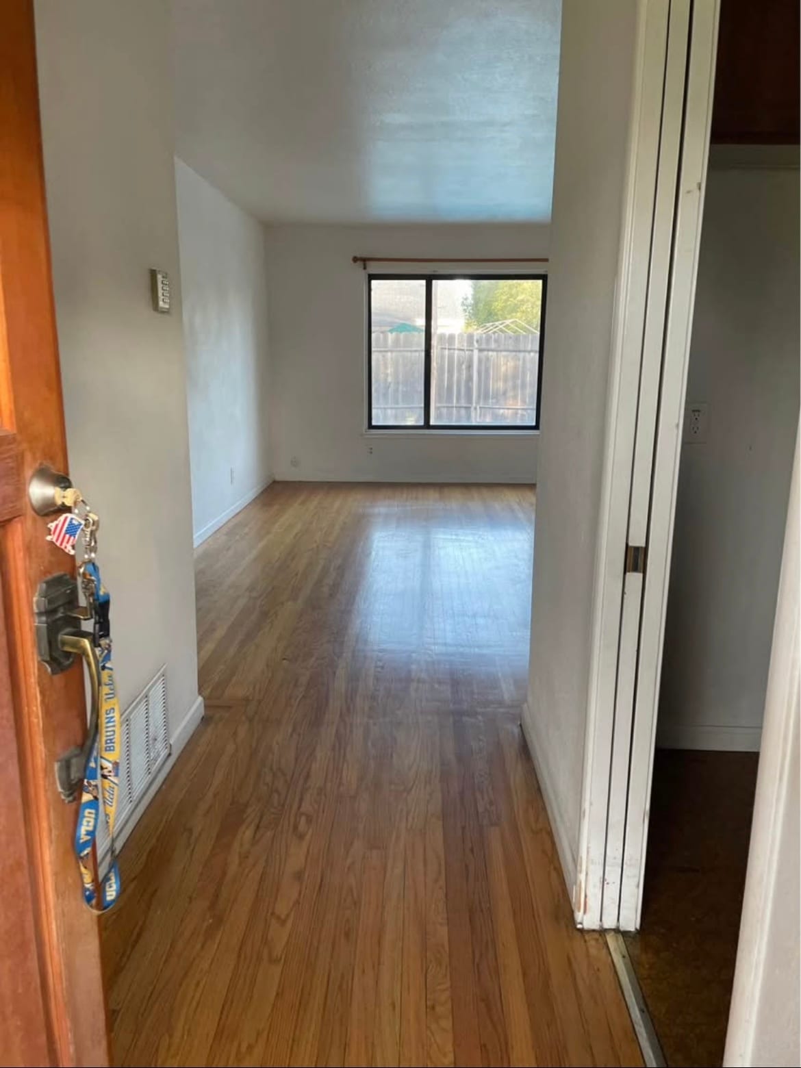 Building Photo - 4623 Goya Pky