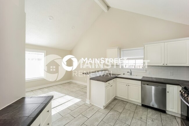 Building Photo - 125 Gleneagles Way
